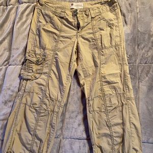 Gap surplus cargo capris